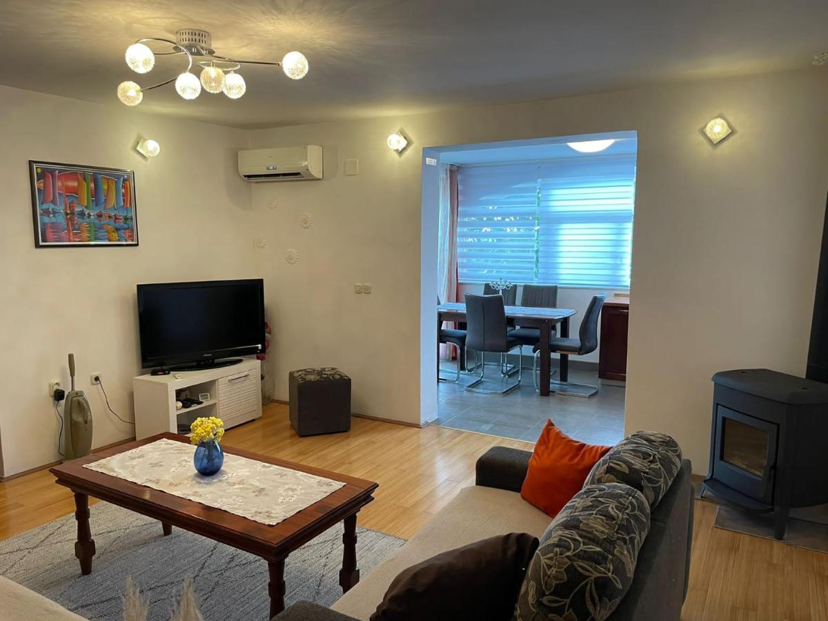 Apartment Finally Каштел-Стари Экстерьер фото